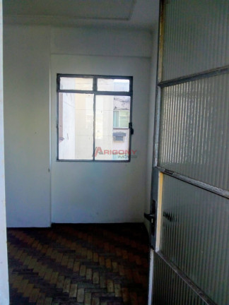Imagem Apartamento com 4 Quartos à Venda, 85 m² em Centro - Santa Maria Imagem Apartamento com 4 Quartos à Venda, 85 m² em Centro - Santa Maria