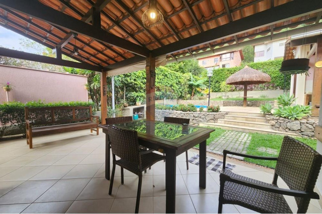Imagem Casa de Condomínio com 3 Quartos à Venda, 324 m² em Itaipu - Niterói Imagem Casa de Condomínio com 3 Quartos à Venda, 324 m² em Itaipu - Niterói