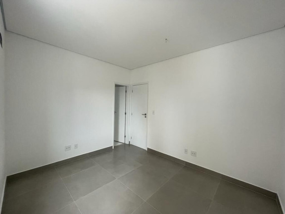 Imagem Casa com 3 Quartos à Venda, 280 m² em Embaré - Santos Imagem Casa com 3 Quartos à Venda, 280 m² em Embaré - Santos