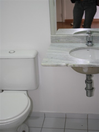 Imagem Sala Comercial para Alugar, 90 m² em Bairro Inválido - Cidade Inexistente