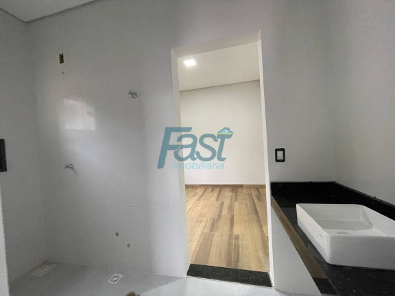 Imagem Casa com 2 Quartos à Venda, 180 m² em Jardim Comodoro - Cuiabá