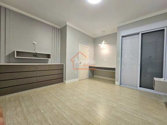 Imagem Imóvel com 3 Quartos à Venda, 200 m² em Condominio Santa Mônica I - Mogi Guaçu Imagem Imóvel com 3 Quartos à Venda, 200 m² em Condominio Santa Mônica I - Mogi Guaçu