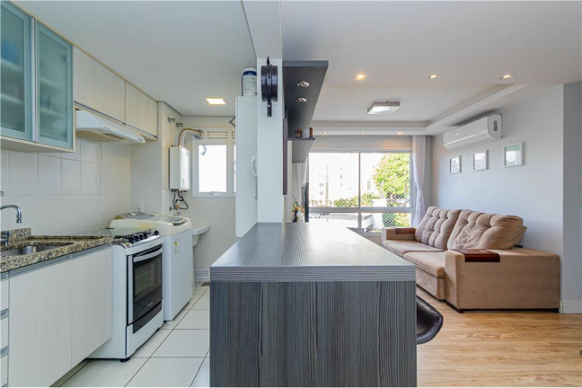 Imagem Apartamento com 2 Quartos à Venda, 64 m² em Jardim Carvalho - Porto Alegre