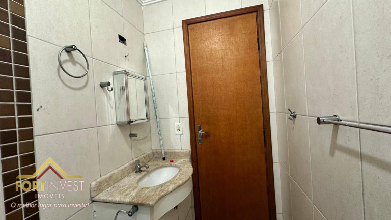 Imagem Imóvel com 2 Quartos à Venda, 75 m² em Vila Guilhermina - Praia Grande Imagem Imóvel com 2 Quartos à Venda, 75 m² em Vila Guilhermina - Praia Grande