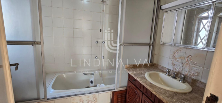 Imagem Casa com 4 Quartos à Venda, 220 m² em Conjunto Libra Iv - Foz Do Iguacu Imagem Casa com 4 Quartos à Venda, 220 m² em Conjunto Libra Iv - Foz Do Iguacu