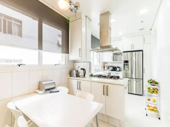 Imagem Imóvel com 4 Quartos à Venda, 230 m² em Vila Uberabinha - São Paulo