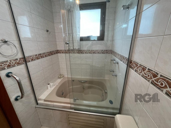 Imagem Apartamento com 3 Quartos à Venda, 98 m² em Cristal - Porto Alegre Imagem Apartamento com 3 Quartos à Venda, 98 m² em Cristal - Porto Alegre