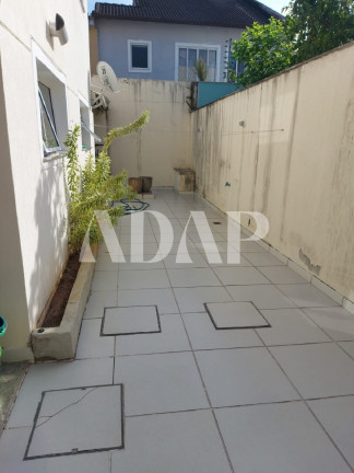 Imagem Casa com 4 Quartos à Venda, 238 m² em Recreio Dos Bandeirantes - Rio De Janeiro Imagem Casa com 4 Quartos à Venda, 238 m² em Recreio Dos Bandeirantes - Rio De Janeiro
