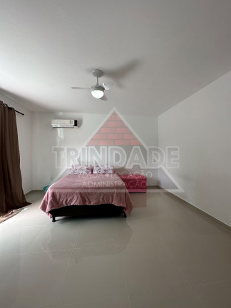 Imagem Casa com 4 Quartos à Venda, 180 m² em Vargem Pequena - Rio De Janeiro