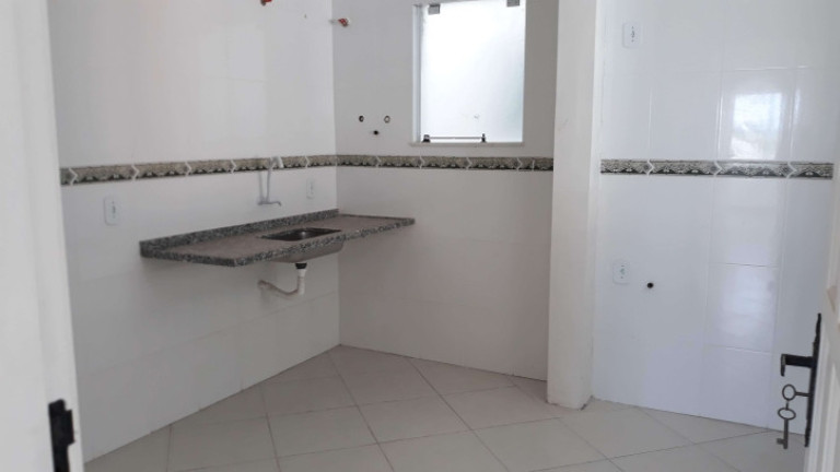 Imagem Apartamento com 2 Quartos à Venda, 96 m² em Foguete - Cabo Frio