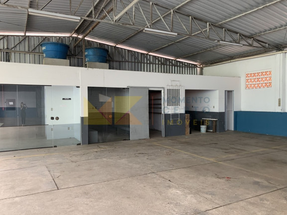 Imagem Galpão para Alugar, 700 m² em Velha - Blumenau Imagem Galpão para Alugar, 700 m² em Velha - Blumenau