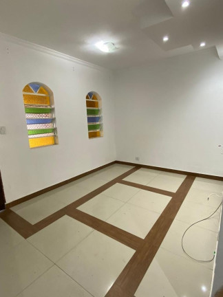 Imagem Casa com 4 Quartos à Venda, 183 m² em Jardim Das Bandeiras - Taubaté