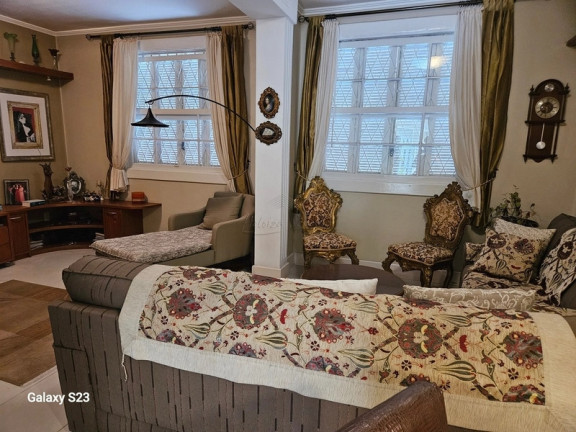 Imagem Apartamento com 2 Quartos à Venda, 115 m² em Auxiliadora - Porto Alegre