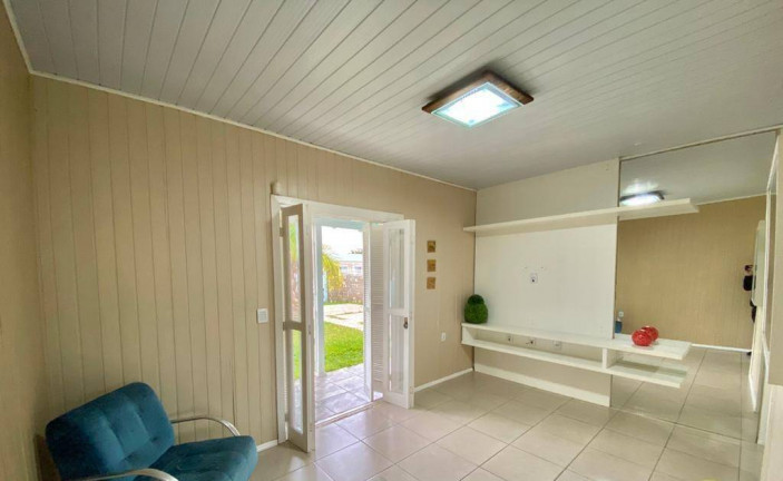 Imagem Casa com 3 Quartos à Venda, 220 m² em Zona Nova - Capão Da Canoa