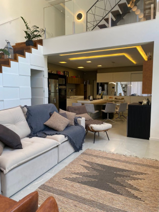 Imagem Casa com 3 Quartos à Venda, 267 m² em Campeche - Florianópolis