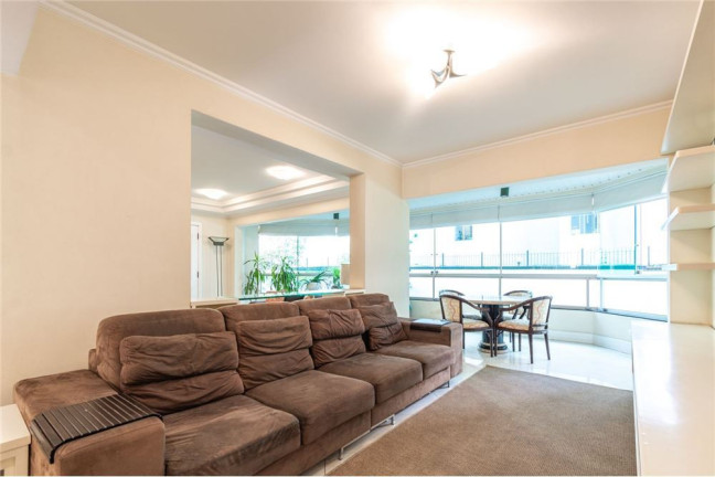 Imagem Apartamento com 3 Quartos à Venda, 193 m² em Campo Belo - São Paulo