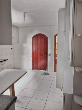 Imagem Sobrado com 3 Quartos à Venda, 180 m² em Jardim Roberto - Osasco Imagem Sobrado com 3 Quartos à Venda, 180 m² em Jardim Roberto - Osasco