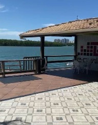 Imagem Casa com 4 Quartos à Venda, 400 m² em Centro - Guarapari