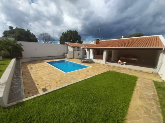 Imagem Casa com 3 Quartos à Venda, 738 m² em Recanto Do Bosque - São João Da Boa Vista