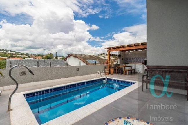 Imagem Casa com 4 Quartos à Venda, 300 m² em Alphaville - Santana De Parnaíba Imagem Casa com 4 Quartos à Venda, 300 m² em Alphaville - Santana De Parnaíba
