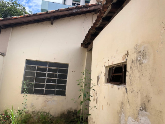 Imagem Casa com 2 Quartos para Alugar, 120 m² em Centro - Pindamonhangaba Imagem Casa com 2 Quartos para Alugar, 120 m² em Centro - Pindamonhangaba