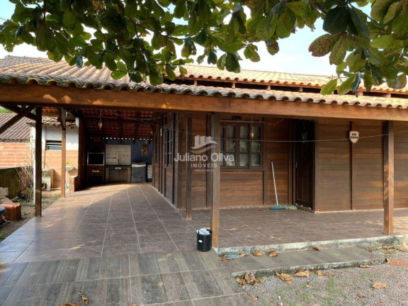 Casa à Venda, 100 m² em Continental - Itapoá