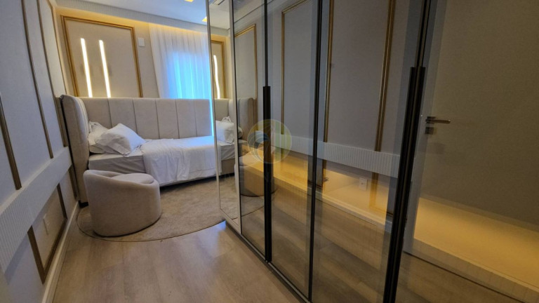 Imagem Cobertura com 4 Quartos à Venda,  em Centro - Balneário Camboriú