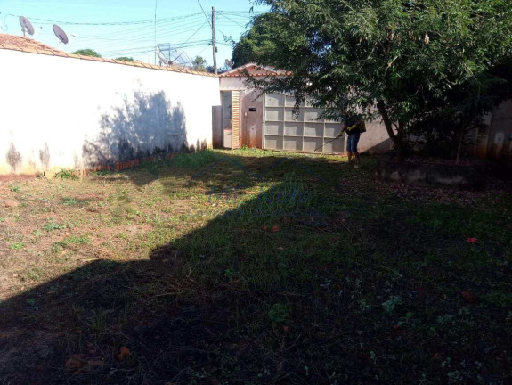 Imagem Terreno à Venda, 250 m² em Jardim Limoeiro - Pirassununga
