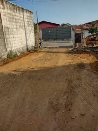 Terreno à Venda, 300 m² em Parque Senhor Do Bonfim - Taubaté