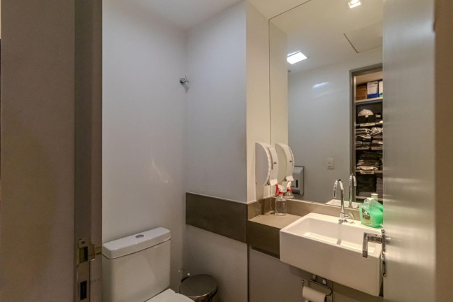 Imagem Imóvel Comercial à Venda, 46 m² em Barra Olímpica - Rio De Janeiro Imagem Imóvel Comercial à Venda, 46 m² em Barra Olímpica - Rio De Janeiro