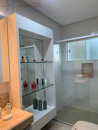 Imagem Casa com 4 Quartos para Alugar ou Temporada, 455 m² em Parque Do Jiqui - Parnamirim Imagem Casa com 4 Quartos para Alugar ou Temporada, 455 m² em Parque Do Jiqui - Parnamirim