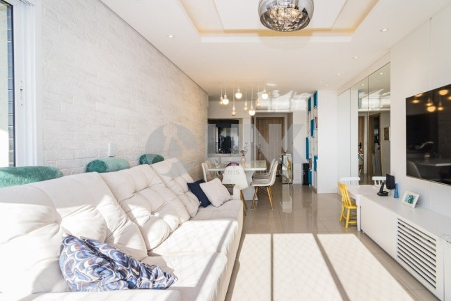 Imagem Apartamento com 3 Quartos à Venda, 97 m² em Petrópolis - Porto Alegre Imagem Apartamento com 3 Quartos à Venda, 97 m² em Petrópolis - Porto Alegre