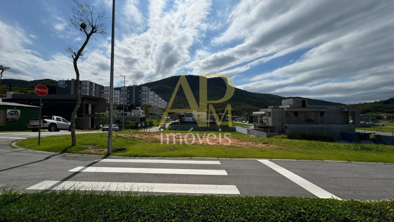 Imagem Terreno à Venda, 375 m² em Pedra Branca - Palhoça Imagem Terreno à Venda, 375 m² em Pedra Branca - Palhoça