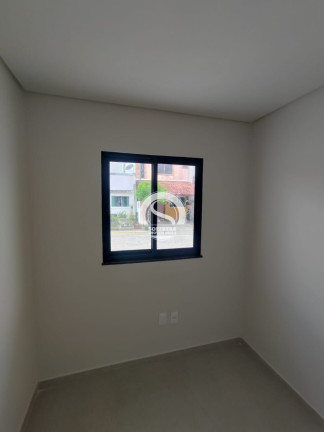 Imagem Casa com 2 Quartos à Venda, 78 m² Imagem Casa com 2 Quartos à Venda, 78 m²