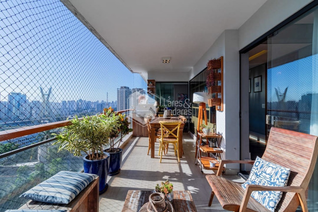 Imagem Apartamento com 4 Quartos à Venda, 261 m² em Real Parque - São Paulo