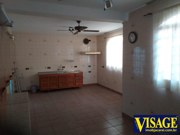 Imagem Casa com 3 Quartos à Venda, em Vila Martinez - Jacareí Imagem Casa com 3 Quartos à Venda, em Vila Martinez - Jacareí