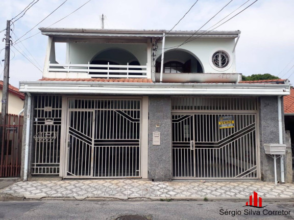 Casa com 4 Quartos à Venda,  em Caçapava