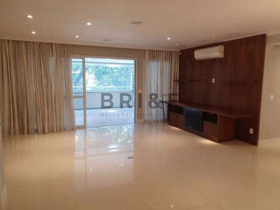 Apartamento com 3 Quartos à Venda, 220 m² em Campo Belo - São Paulo