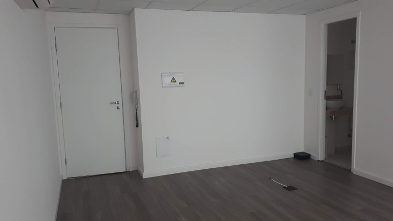 Imagem Sala Comercial para Alugar, 33 m² em Santo Amaro - São Paulo Imagem Sala Comercial para Alugar, 33 m² em Santo Amaro - São Paulo