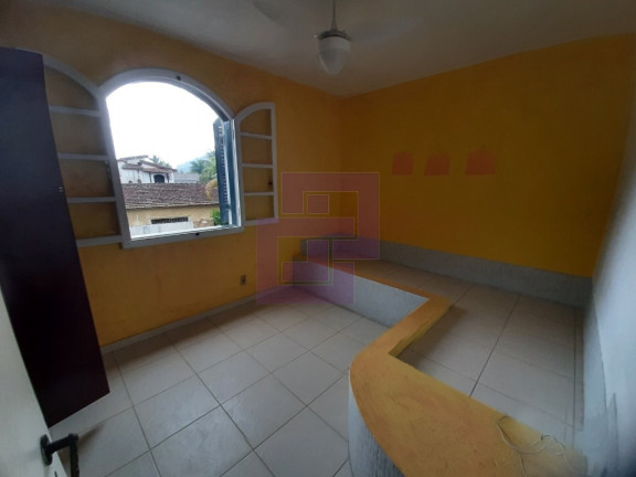 Imagem Sobrado com 4 Quartos à Venda, 457 m² em Guaiúba - Guarujá Imagem Sobrado com 4 Quartos à Venda, 457 m² em Guaiúba - Guarujá