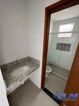 Imagem Casa com 2 Quartos à Venda, 102 m² em Santa Mônica - Guarapari