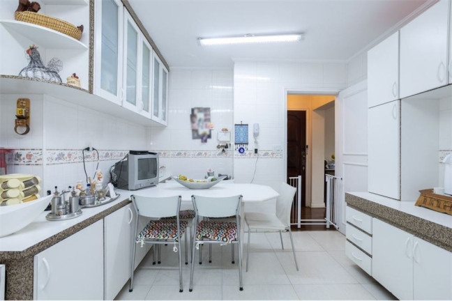 Imagem Imóvel com 4 Quartos à Venda, em Higienópolis - São Paulo Imagem Imóvel com 4 Quartos à Venda, em Higienópolis - São Paulo