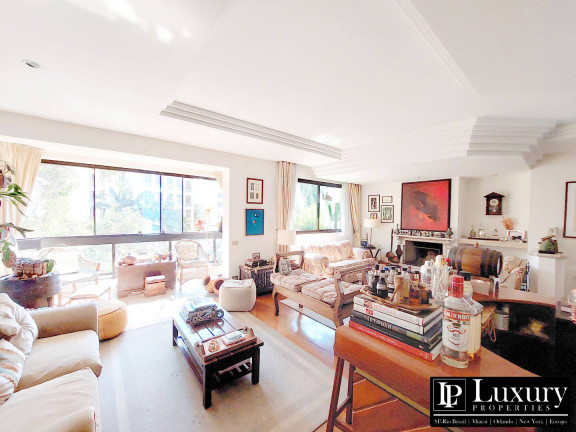 Apartamento com 4 Quartos à Venda, 226 m² em Vila Suzana - São Paulo