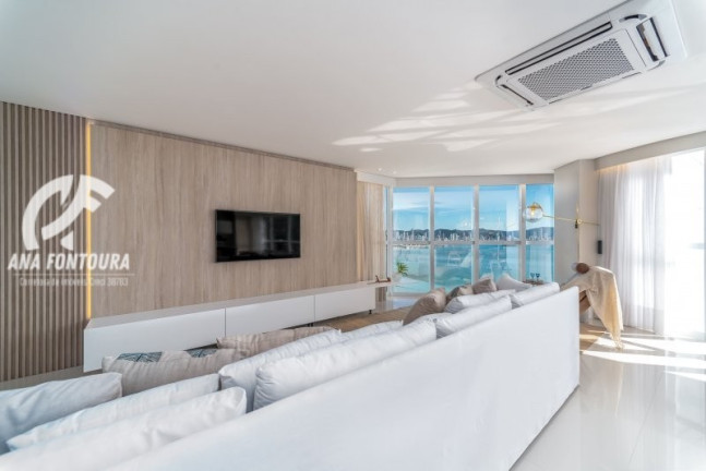 Imagem Apartamento com 4 Quartos à Venda, 238 m² em Centro - Balneário Camboriú Imagem Apartamento com 4 Quartos à Venda, 238 m² em Centro - Balneário Camboriú