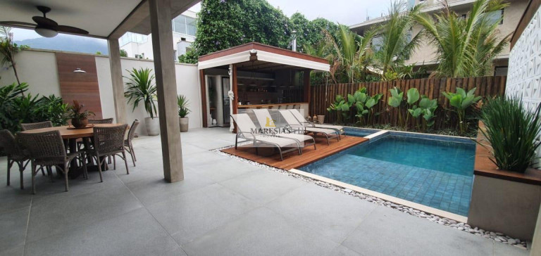 Imagem Casa com 5 Quartos à Venda, 240 m² em Maresias - São Sebastião