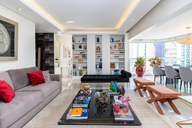 Imagem Apartamento com 3 Quartos à Venda, 187 m² em Moema - São Paulo