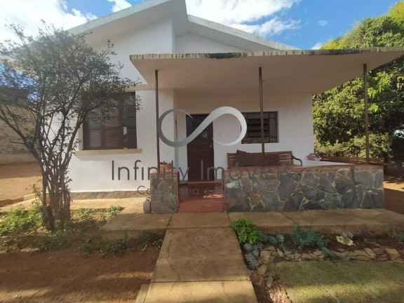 Casa com 3 Quartos à Venda,  em Centro - Lagoa Santa