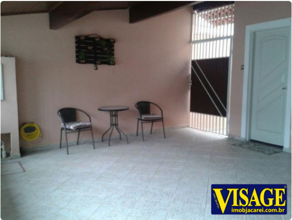 Casa com 2 Quartos à Venda,  em Jd. Paraiso - Jacareí