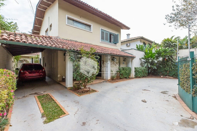 Imagem Casa com 4 Quartos à Venda, 198 m² em Alto De Pinheiros - São Paulo