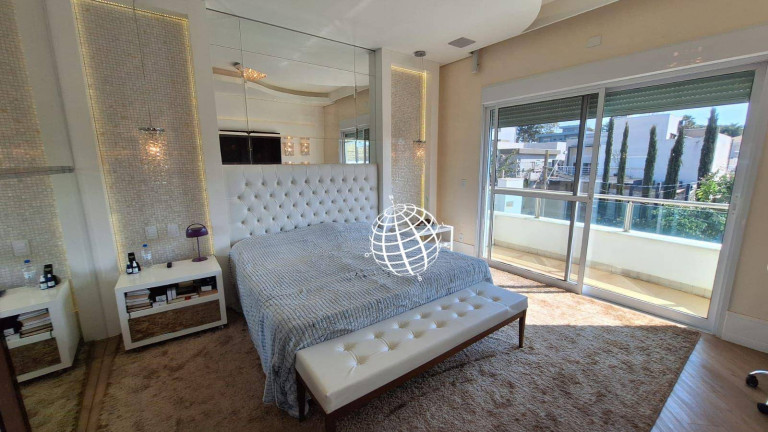 Imagem Casa com 3 Quartos à Venda, 324 m² em Condomínio Figueira Garden - Atibaia Imagem Casa com 3 Quartos à Venda, 324 m² em Condomínio Figueira Garden - Atibaia